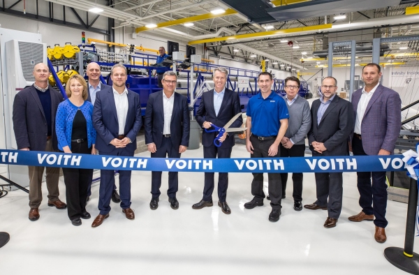 Voith Infinity Loom Ribbon Cutting