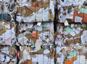 baled wastepaper
