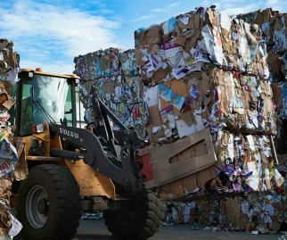 bales of recovered paper