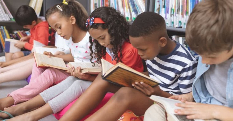 Children reading books